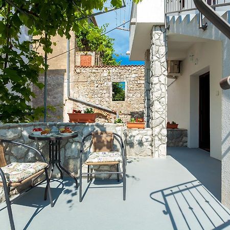 Apartment Placido Krk Кърк Екстериор снимка