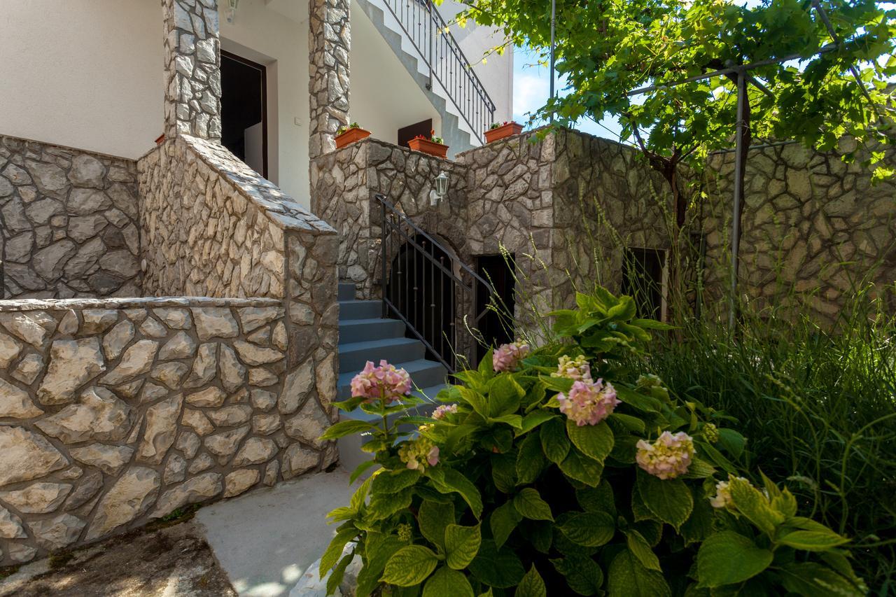 Apartment Placido Krk Кърк Екстериор снимка