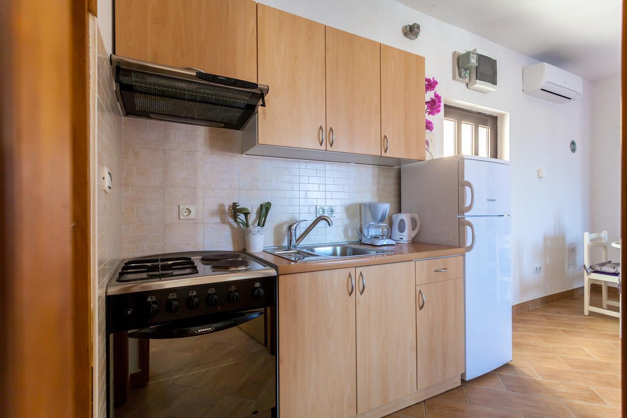 Apartment Placido Krk Кърк Екстериор снимка